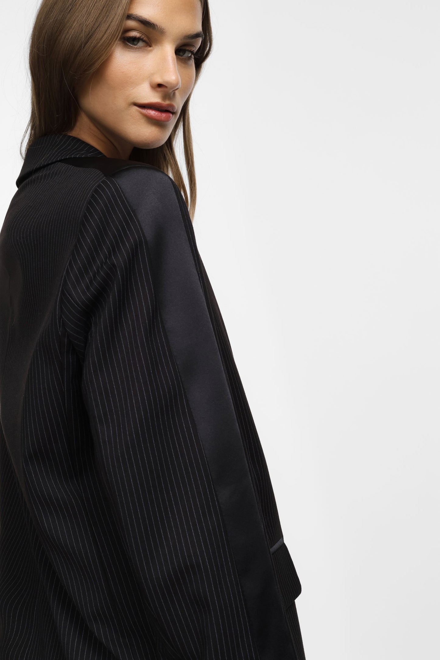 Striped blazer with single button closure