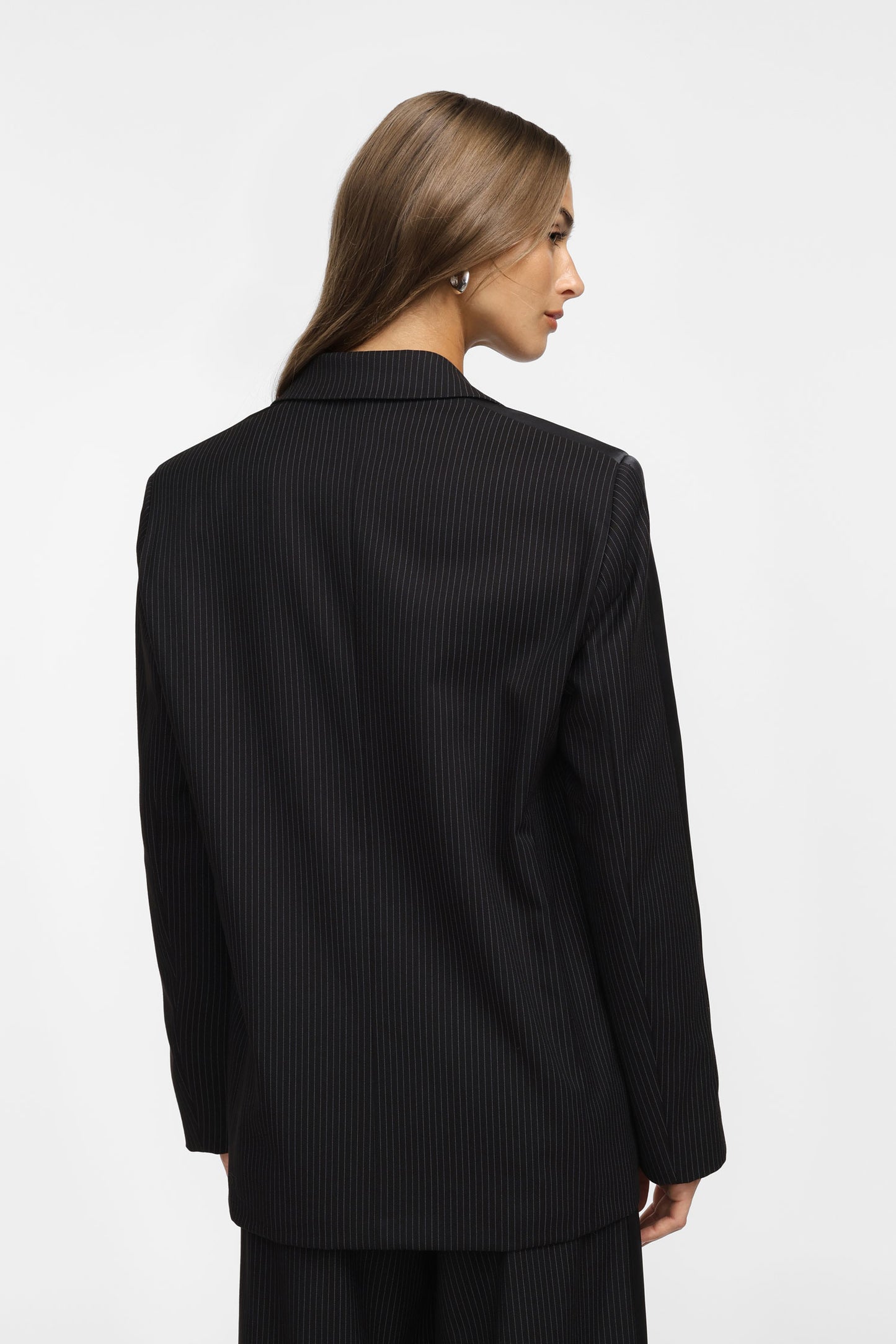 Striped blazer with single button closure