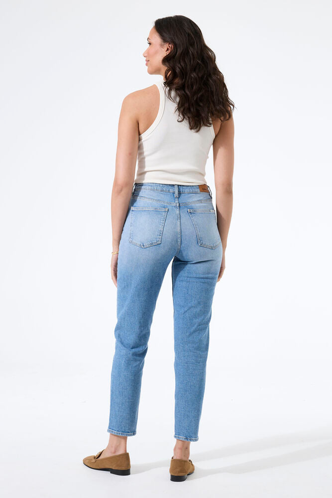 Isabella 286 Mom Fit Jeans - Light Used