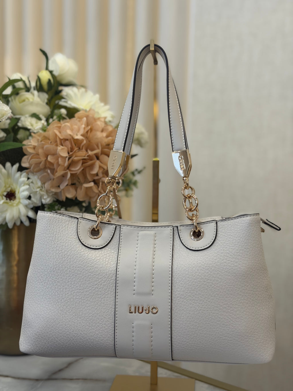 Small tote bag