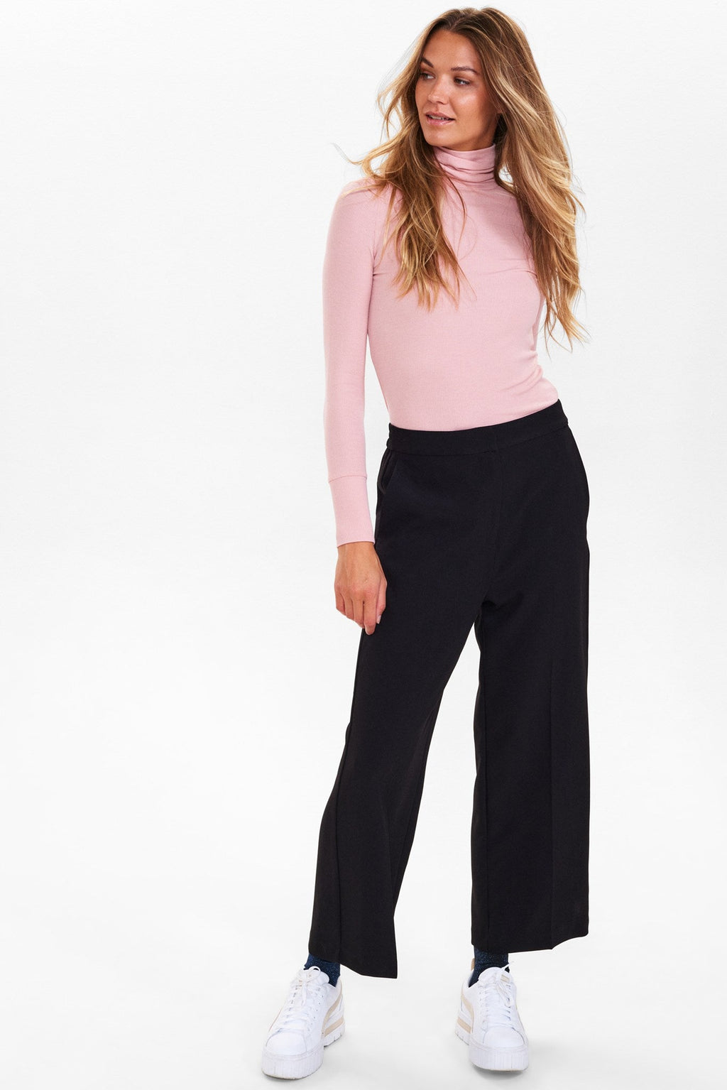 NURONJA PANTS  - Caviar
