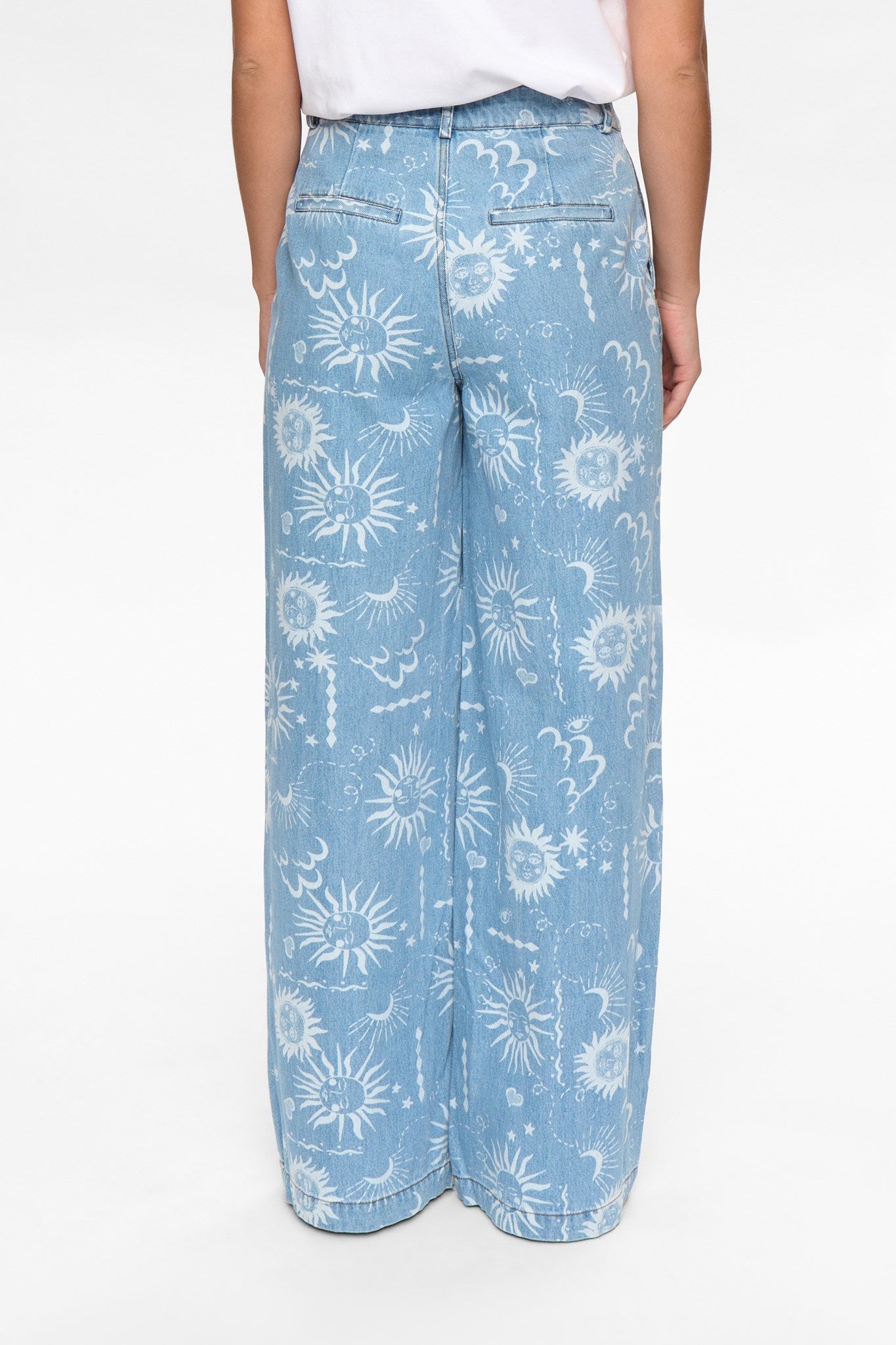 NUGISELLY HR WIDE JEANS - Light Blue Denim