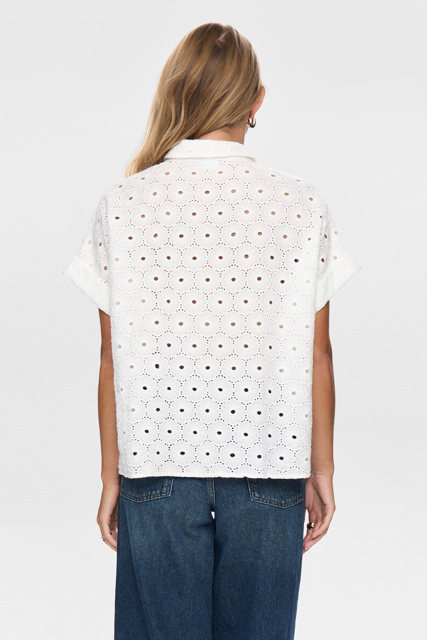 NUPALMA SLEEVELESS SHIRT - Bright White