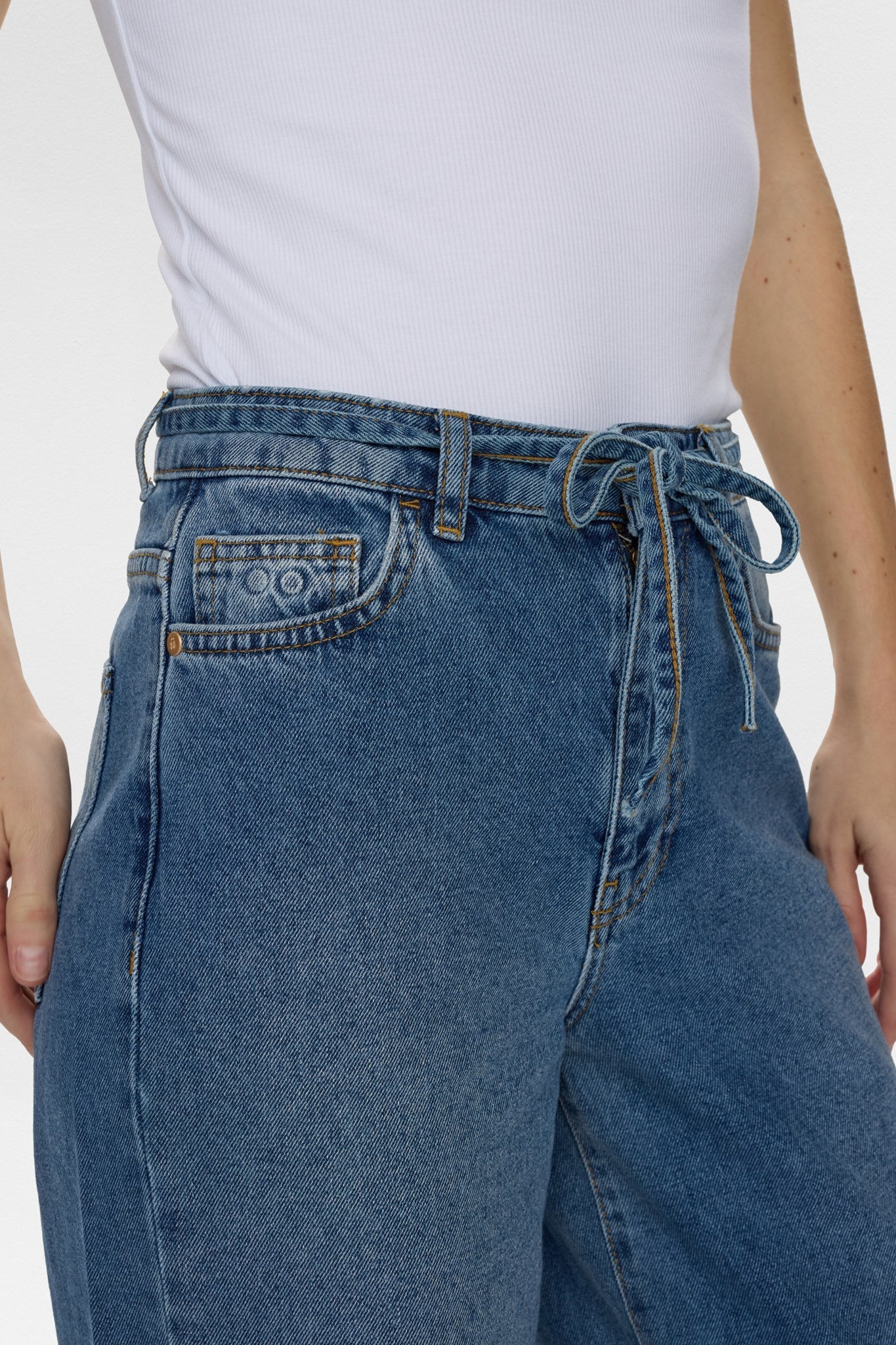 NUBROOKLYN HR WIDE JEANS - P3013 - Medium Blue Denim