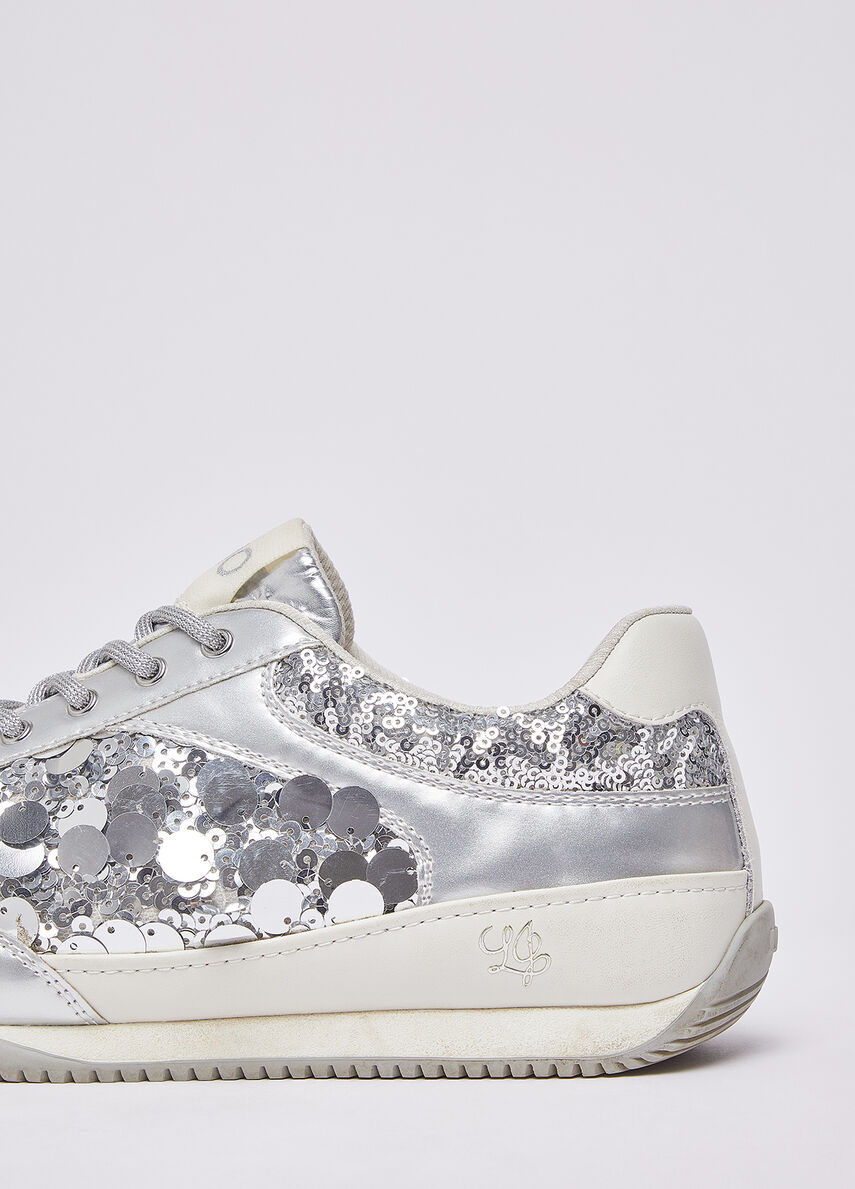 Sneakers with maxi-sequins