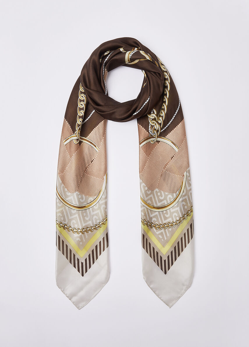 Scarf with ribbons