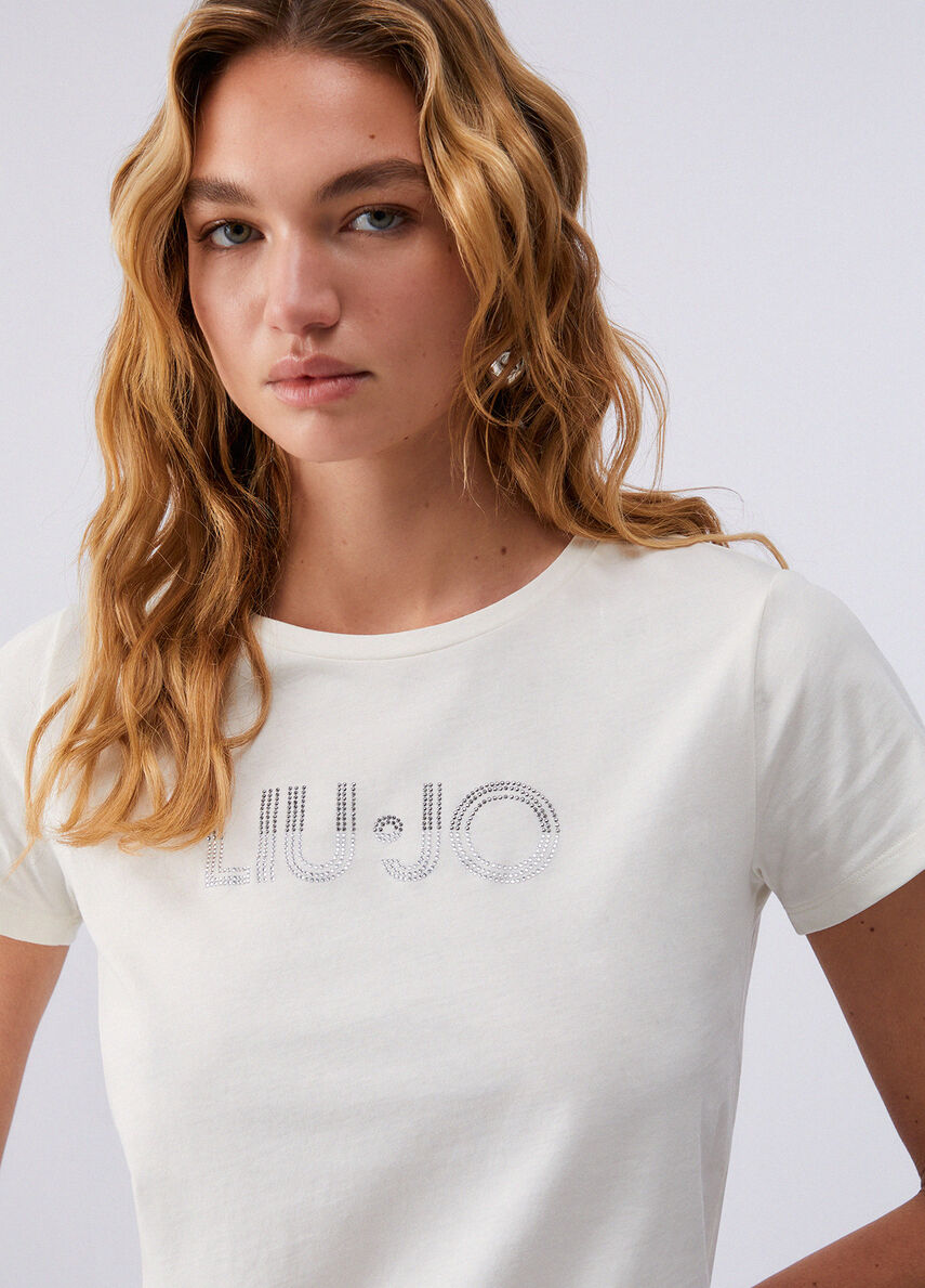 T-shirt with rhinestones