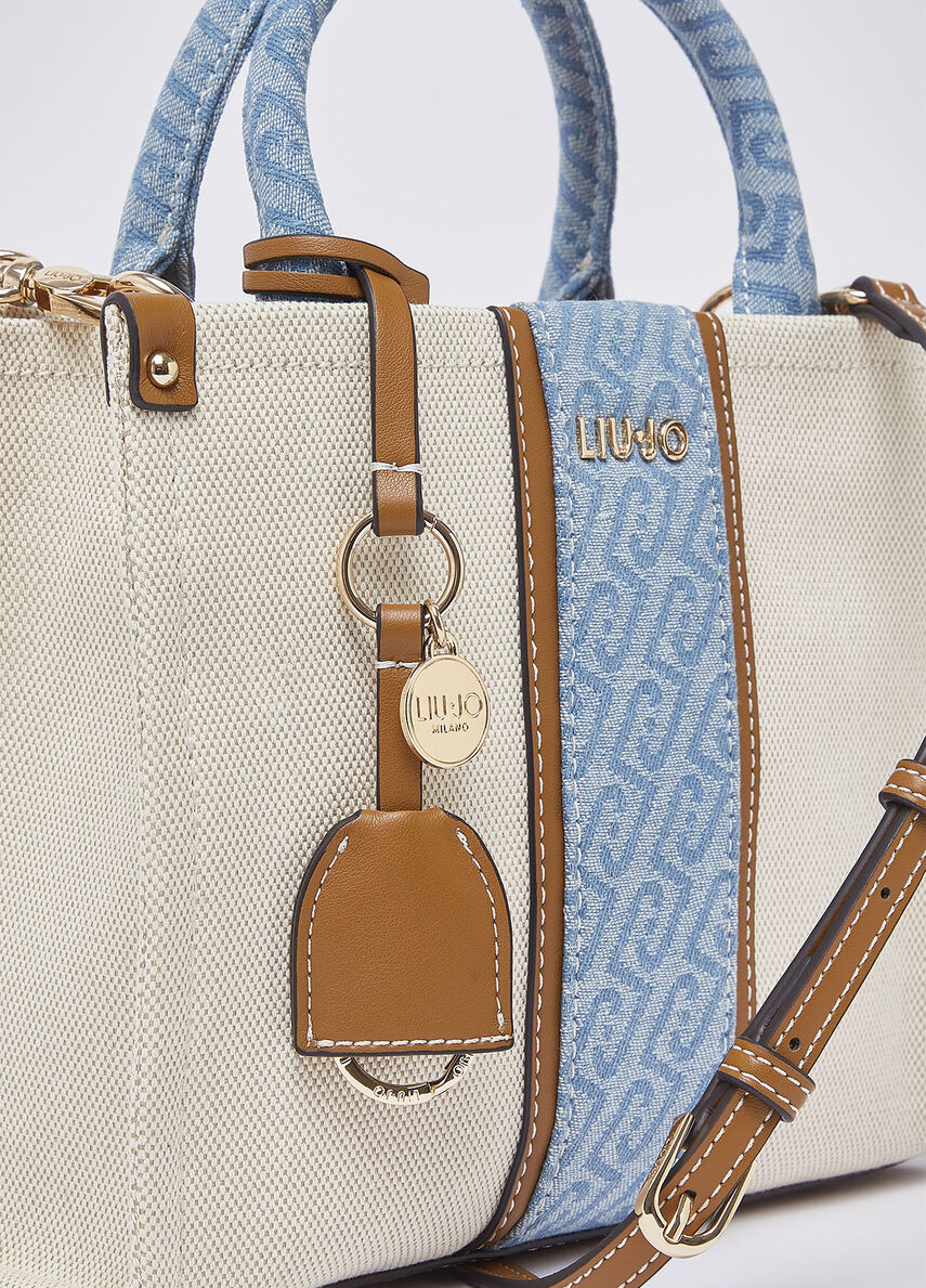Small jacquard bag