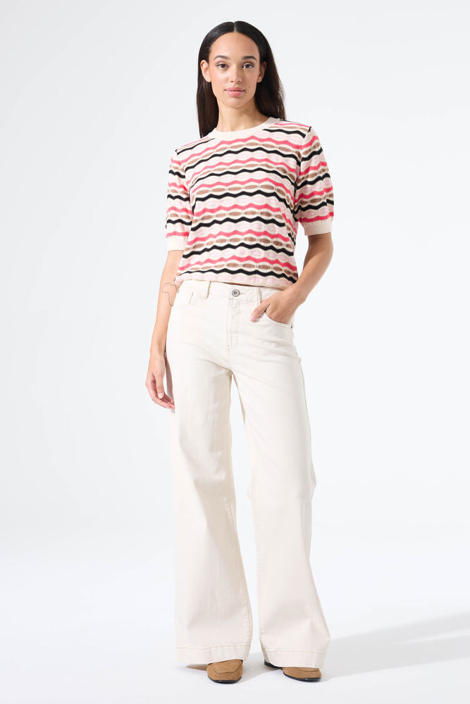 Sweater with pattern